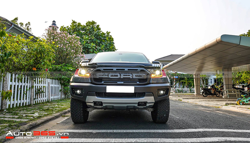 Ford Ranger Raptor 2019 nâng cấp bi GTR Premium